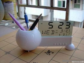 電子商務浪潮中的商務禮品新寵 電子鐘萬年歷的市場定位與經(jīng)營策略